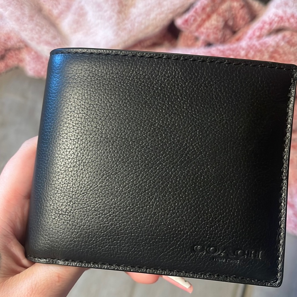 Coach men’s wallet